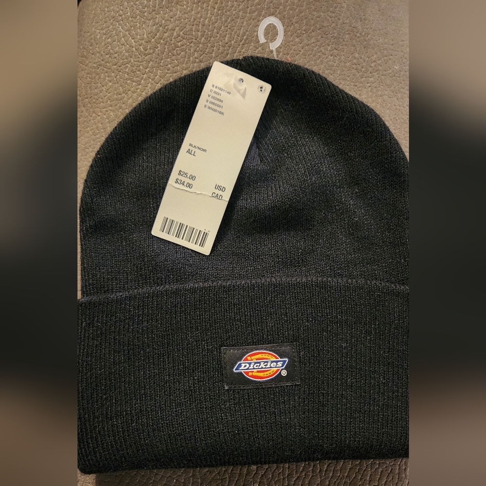 Urban Outfiitters Dickies Beanie NWT